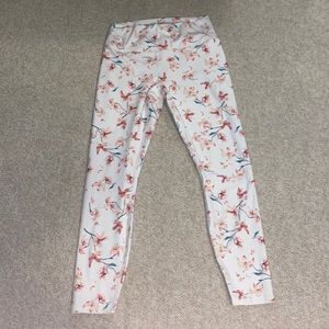 White floral Fabletics leggings